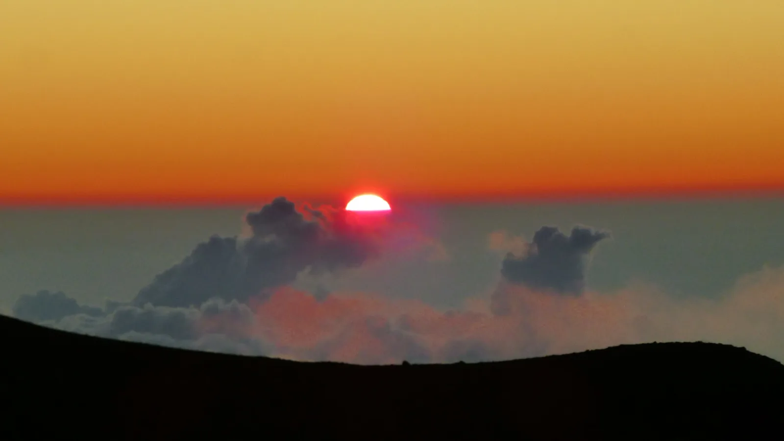 Hawaii – Sonnenuntergang über den Wolken